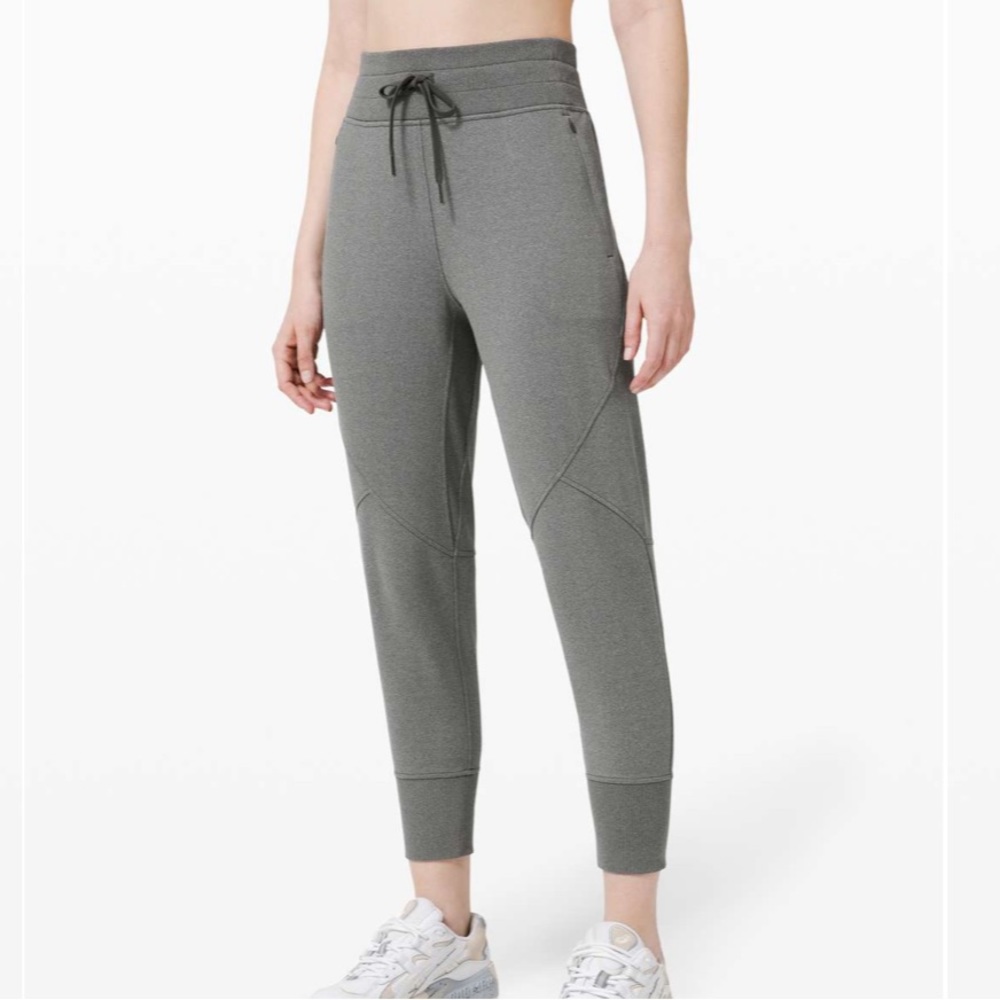 LULULEMON grey metro miles jogger